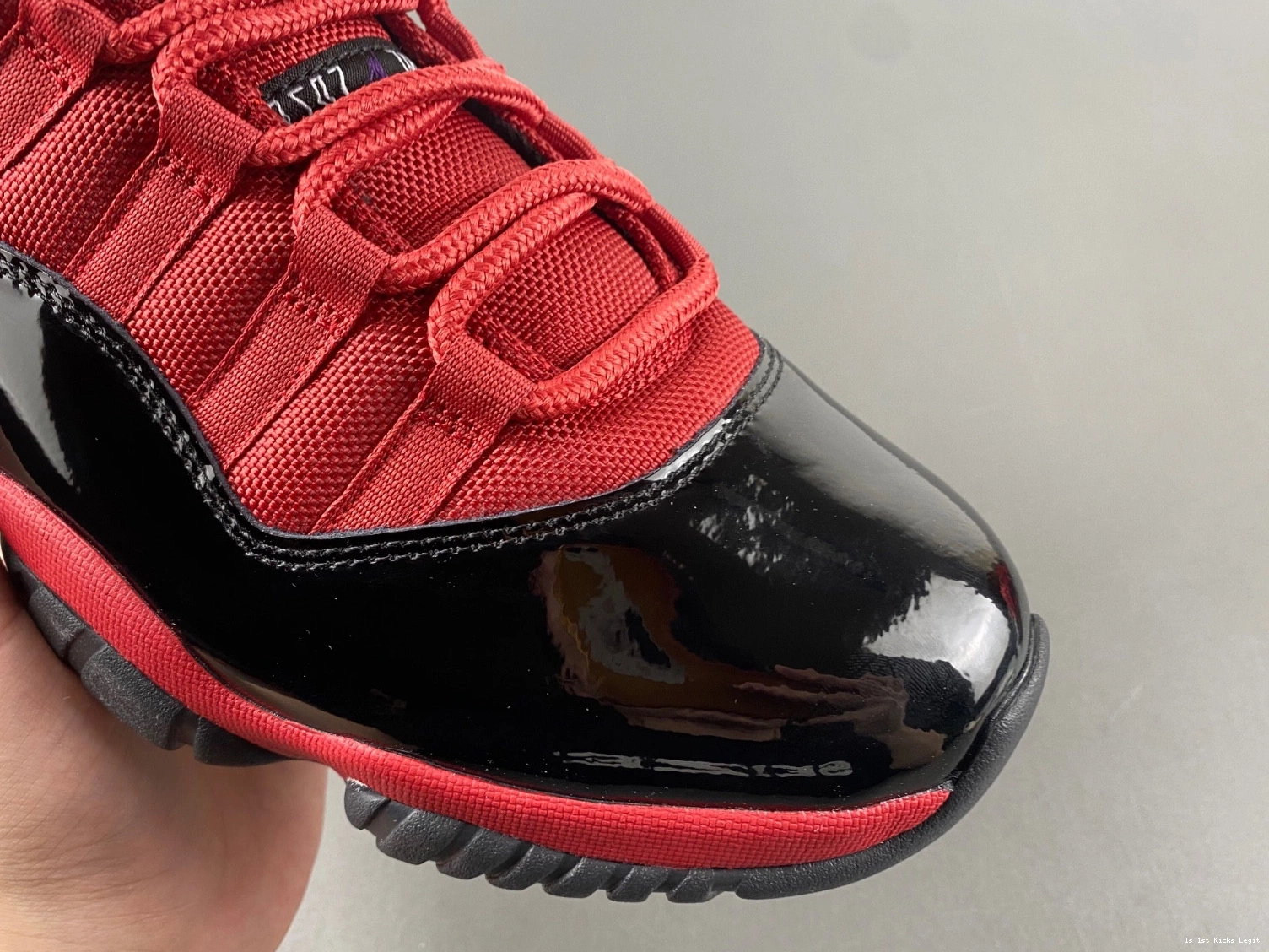 11 Jordan Air CT8012-600 0930